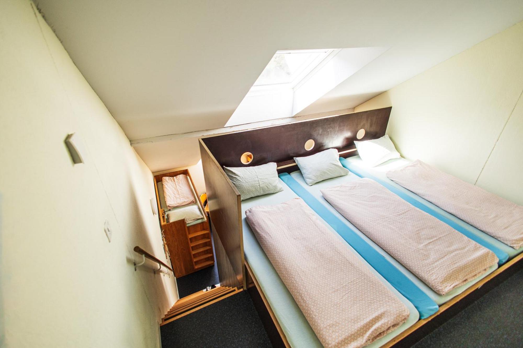 Baden Youth Hostel Εξωτερικό φωτογραφία